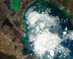 This Copernicus Sentinel-2 image shows Kazakhstan’s Alakol Lake on which large chunks of broken ice float in 5 April, 2016. Climate change threatens to disappear more than one third of Central Asia’s glaciers raising the disaster risk for vulnerable communities. Image: ESA.