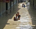 Flooding in India (2013). Photo: Umesh Kumar.