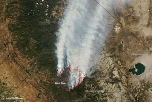 Satellite picture of the wild fire and Yosemite National Park.