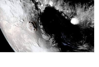 NOAA's GOES West satellite captured the eruption of the Hunga Tonga-Hunga Ha'apai volcano. (Image credit: NOAA)