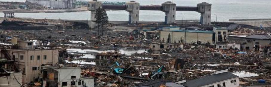 The Japanese coastal town of Otsuchi few days after the earthquake and tsunami on March 11, 2011. Image: Al Jazeera/Flickr.